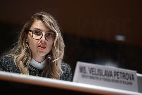 Η εξωτερική μας πολιτική πλήρως ευθυγραμμισμένη με ΕΕ και ΝΑΤΟ λέει η ΥΠΕΞ Βουλγαρίας