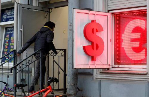 Το ευρώ ενισχύεται 0,33%, στο 1,1711 δολάριο