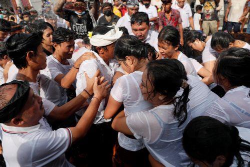 Το πρώτο φιλί δόθηκε πριν 20 εκατομμύρια χρόνια, εκτιμούν οι επιστήμονες