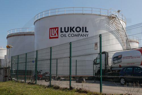 Ουκρανική επίθεση σε διυλιστήριο της Lukoil στο Βόλγκογκραντ, ρωσική επίθεση στο Λβιβ