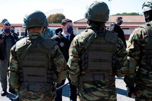 Το ΥΠΑΜ ανακοίνωσε ημερομηνίες υγειον. εξέτασης και χορήγησης ιματισμού στους 2025 ΕΣΣΟ