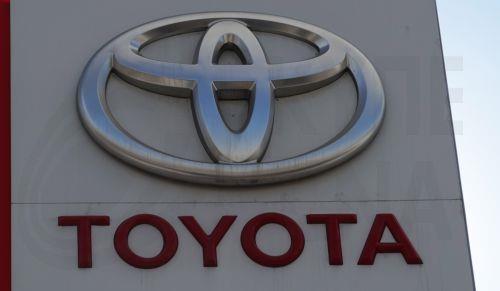 Κατά 14% μείωσε την πρόβλεψη για ετήσια καθαρά κέρδη η Toyota λόγω δασμών Τραμπ