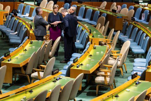 Οι ΒΒ στην Κύπρο δεν εμπλέκονται σε επιθέσεις Ισραήλ κατά Ιράν, λέει η Πρέσβης ΗΒ σε ΟΗΕ (2)