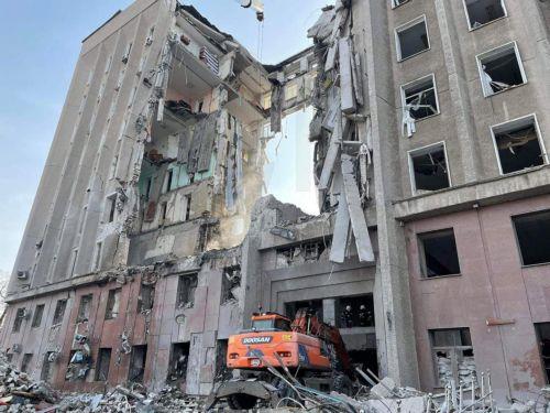 Εκρήξεις ακούγονται στο Μικολάιβ, σύμφωνα με τον Δήμαρχο της πόλης