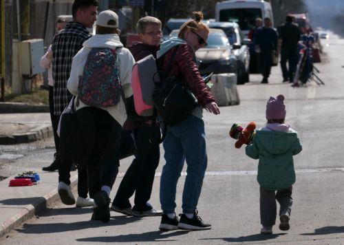 Παραδόθηκε στον Υφ. Μετανάστευσης το εκσυγχρονισμένο ν/σ για τους πρόσφυγες