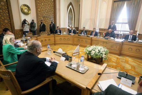 Bilateral ties, cooperation with Greece, Ukraine and the Cyprus issue discussed between FMs of Cyprus and Egypt in Cairo