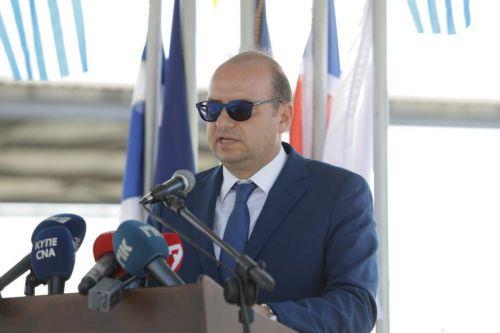 Εθνικό καθήκον να αγωνιζόμαστε με σύμπνοια για επίλυση του Κυπριακού, λέει ο Υπουργός Άμυνας [ΒΙΝΤΕΟ]