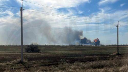 Εκρήξεις κοντά σε στρατιωτικό αεροδρόμιο στην Κριμαία