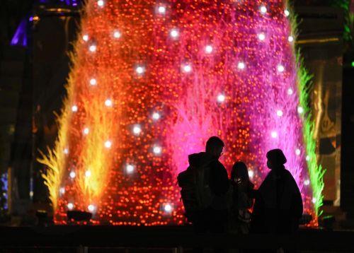 Εργαζόμενος της Disney τραυματίστηκε από ψεύτικο βράχο βάρους 180 κιλών κατά τη διάρκεια ενός σόου