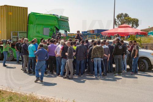 Σε 24ωρη απεργία την ερχόμενη Δευτέρα κατέρχονται οι Μεταφορείς Α’