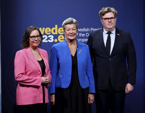 Η αποτελεσματικότερη συνεργασία στην επιστροφή μεταναστών στο επίκεντρο άτυπης συνόδου ΕΕ στη Στοκχόλμη