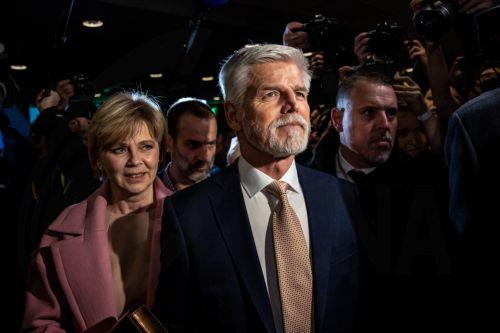 Νικητής στις προεδρικές εκλογές της Τσεχίας ο απόστρατος στρατηγός Πετρ Πάβελ με 56%