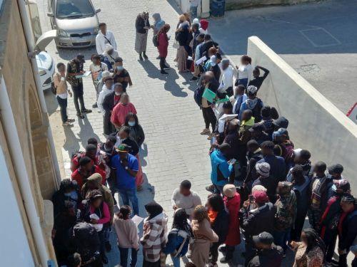 Υπερπληρωμές και επιδόματα σε μη δικαιούχους λόγω κενών στον έλεγχο του Υφ. Πρόνοιας εντοπίζει η ΕΥ