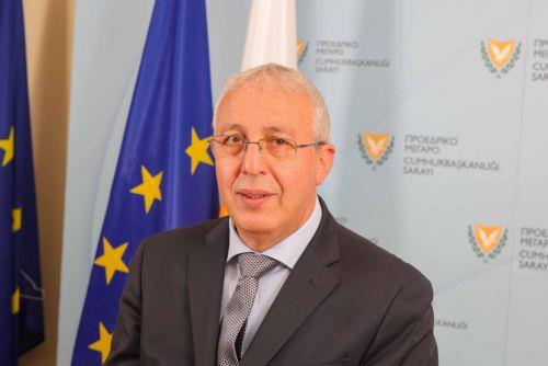 وزير الزراعة إلى بروكسل للمشاركة في مجلس وزراء الزراعة في الاتحاد الأوروبي