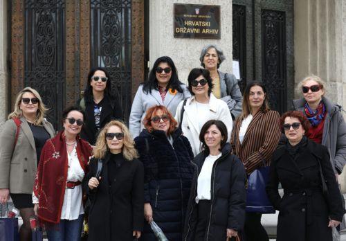 Female representatives of news agencies call for gender parity in EANA leadership