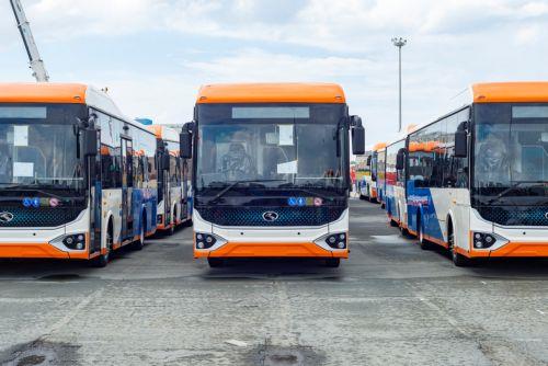 Σε δίωρη στάση εργασίας κατέρχονται την Παρασκευή οι οδηγοί λεωφορείων