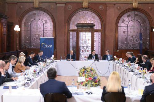 EPP applauds President for efforts to resume Cyprus talks and proposal for enhanced EU role