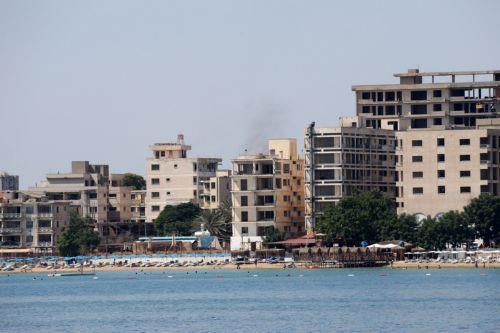 Για τους Κύπριους η θάλασσα σημαινει πολλά, είπε ο ΥΠΕΣ εγκαινιάζοντας έκθεση