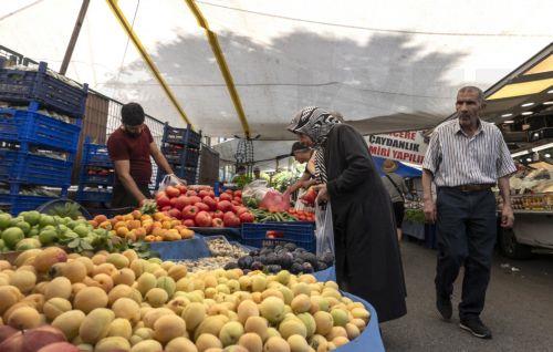 Μικρότερη από την αναμενόμενη η πτώση πληθωρισμού στην Τουρκία το Σεπτέμβριο