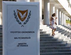 Την πρόοδο της Κύπρου αντανακλά η αναβάθμιση από S&P, λέει το ΥΠΟΙΚ