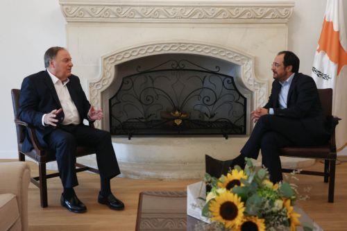 President receives Armenian religious groups House Representative