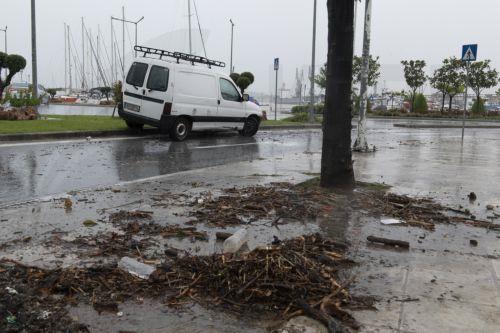 Meteoroloji Dairesi salı günü için fırtına uyarısı yaptı