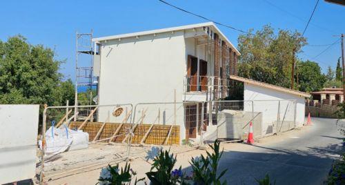 Ενδιαφέρον από δύο φορείς για το έργο του Πολιτιστικού Χωριού Λέμπας