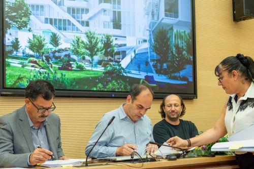 Υπογράφτηκε η σύμβαση ανέγερσης φοιτητικών εστιών ΤΕΠΑΚ στα Βερεγγάρια