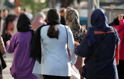 Αζερμπαϊτζάν: Απαγόρευση εισόδου σε 31 Τούρκους λόγω της διαμάχης για τη μαντίλα