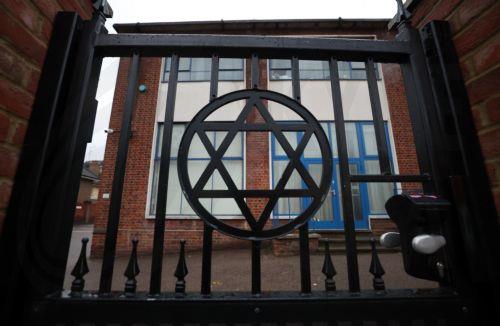 Τέσσερεις άνδρες συνελήφθησαν στο ΗΒ ως ύποπτοι για κατασκοπεία υπέρ του Ιράν