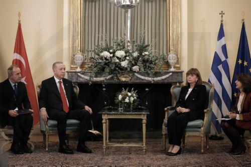 Να βλέπουμε το ποτήρι μισογεμάτο είπε ο Ερντογάν σε Σακελλαροπούλου