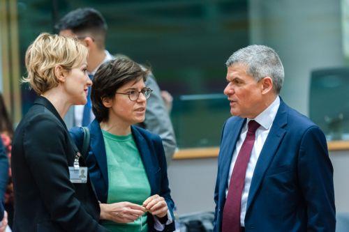 Papanastasiou in Brussels for EU Council of Energy Ministers