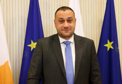 Στον Π. Παλατέ προσωρινά καθήκοντα Επικεφαλής Υπηρεσίας Ανθρωπιστικών Θεμάτων