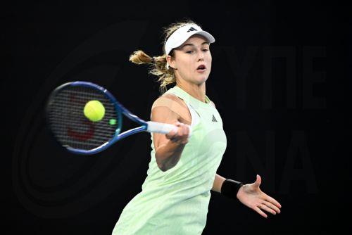 Η Καλίνσκαγια απέκλεισε την Σβιάτεκ και προκρίθηκε στον τελικό του Dubai Tennis
