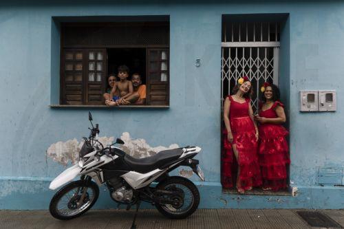 Τουλάχιστον 11 νεκροί σε σύγκρουση επιβατικού βαν με νταλίκα στη Βραζιλία