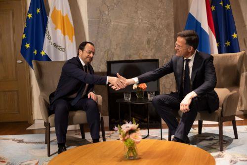 Σημαντική ενίσχυση σχέσεων με Ολλανδία, λέει ο Πρόεδρος [BINTEO]