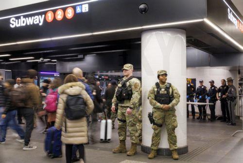 Στην Ουάσιγκτον τα 800 μέλη της Εθνοφρουράς που θα την καθαρίσουν