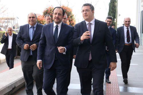 Türk-Yunan ilişkilerinde ilerleme Kıbrıs sorununa da fayda sağlayacak