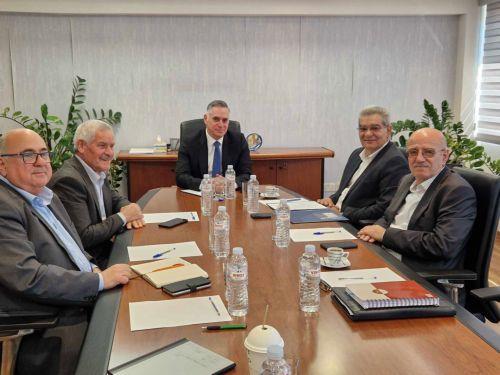 Επιτάχυνση πληρωμών και νέα ΚΑΠ συζήτησαν Επ. Αγροτικών Πληρωμών και Πρόεδρος ΔΗΚΟ