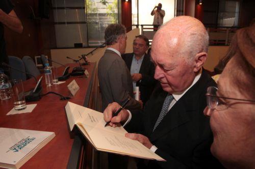 Σε σοβαρή κατάσταση στο Νοσοκομείο Λευκωσίας νοσηλεύεται ο Γιώργος Βασιλείου