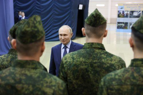Η Μόσχα δεν θα επιτεθεί στο ΝΑΤΟ, δήλωσε ο Πούτιν