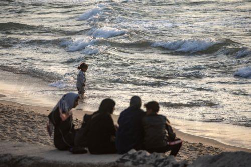 Νεκροί μετανάστες σε ναυάγια σε Τζιμπουτί και Τυνησία