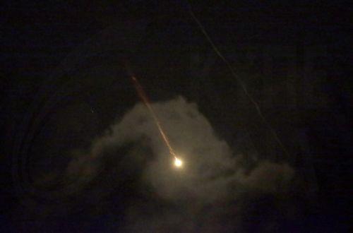 Οι ΗΠΑ λένε πως κατέστρεψαν drones και πυραύλους των Χούθι με στόχο το Ισραήλ