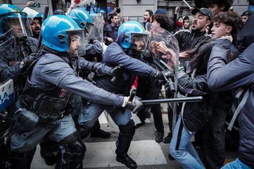 Συγκρούσεις αστυνομίας με διαδηλωτές στο Τορίνο
