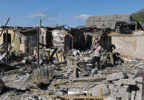 Πυρκαγιά σε ρωσικό διυλιστήριο από ουκρανικές επιθέσεις
