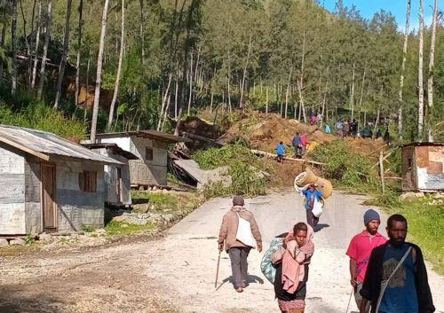 Ανασύρθηκαν 3 νεκροί στην Παπούα Νέα Γουινέα, μετά από κατολίσθηση