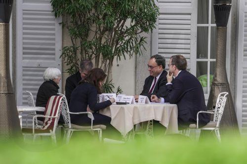 ΥΠΟΙΚ των G7 εξετάζουν μέτρα για «πλεονάζουσα παραγωγική ικανότητα» Κίνας