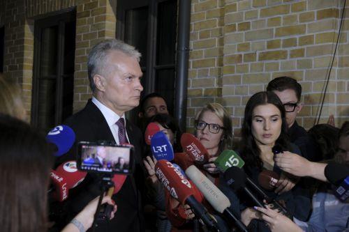 Επανεκλέγη ο Ναουσέντα στον δεύτερο γύρο των προεδρικών εκλογών στην Λιθουανία