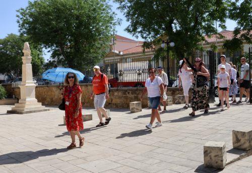 Ανησυχία φορέων - συντεχνιών για επιπτώσεις στον τουρισμό από την κρίση στη Μ. Ανατολή