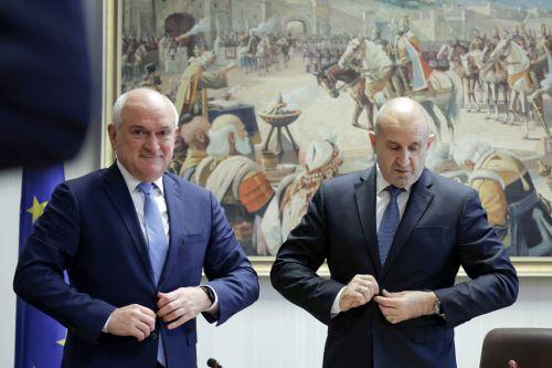 Ο Πρόεδρος και ο υπηρεσιακός Πρωθυπουργός της Βουλγαρίας στη Σύνοδο Κορυφής ΝΑΤΟ